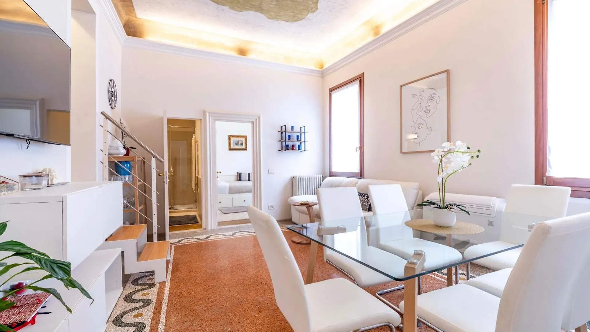 Ca' Pestrin Suite House - San Marco Square Venice Apartment