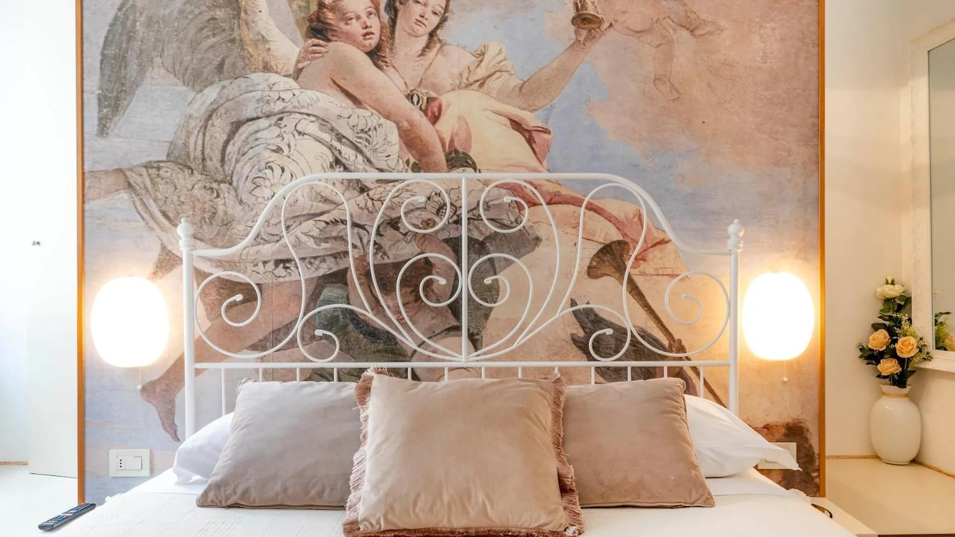 Apartment Ca' Pestrin Suite House - San Marco Square Venice Italy